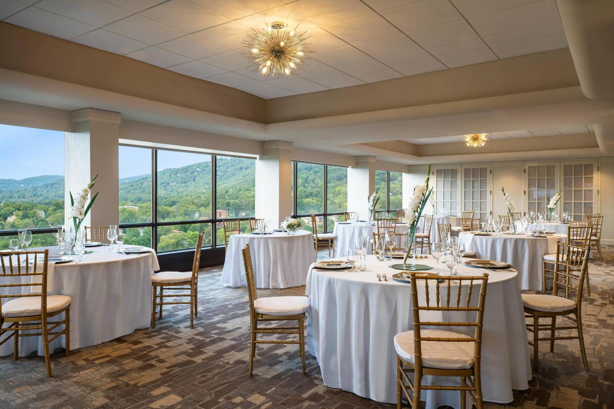 Renaissance Asheville Downtown Hotel Zewnętrze zdjęcie